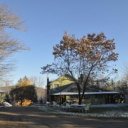 The Woods Lodge Northfield Center Exterior foto
